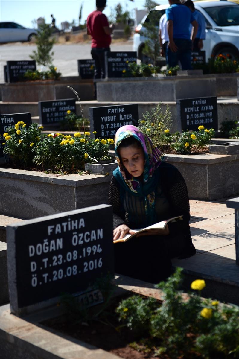 Gaziantep'te düğün yerine düzenlenen terör saldırısının yıl dönümü