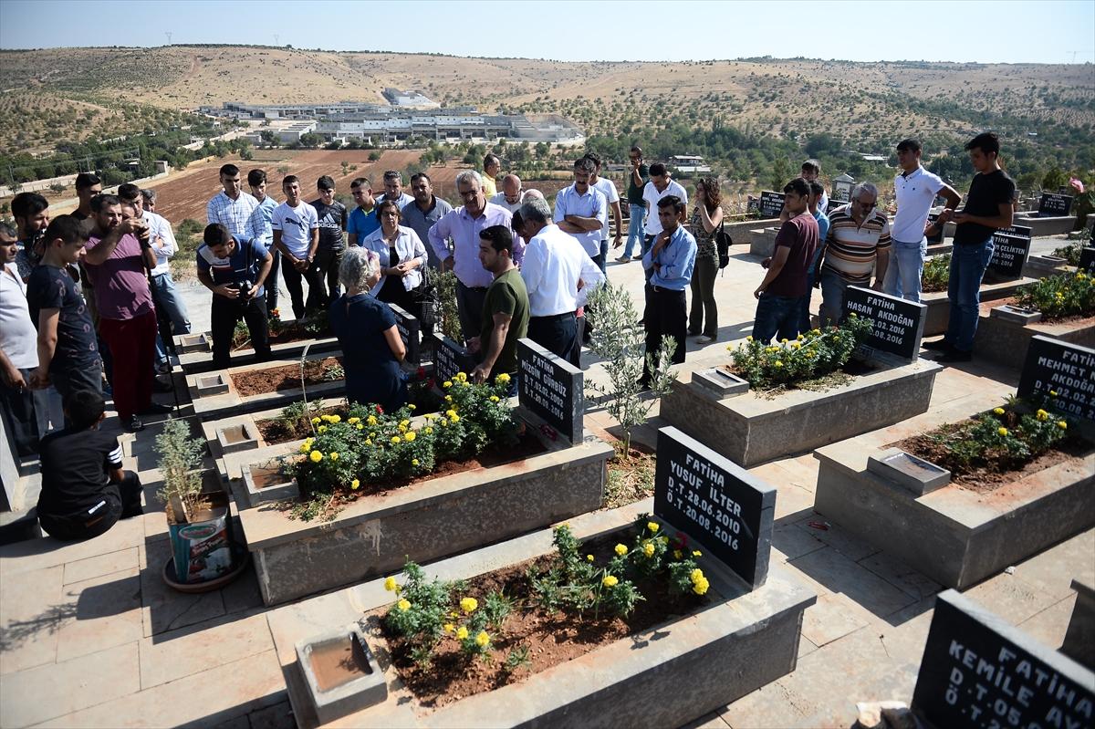 Gaziantep'te düğün yerine düzenlenen terör saldırısının yıl dönümü