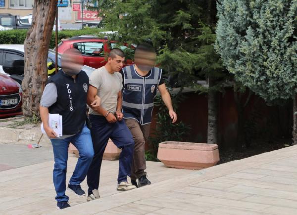 Terör propagandası yapan er gözaltında