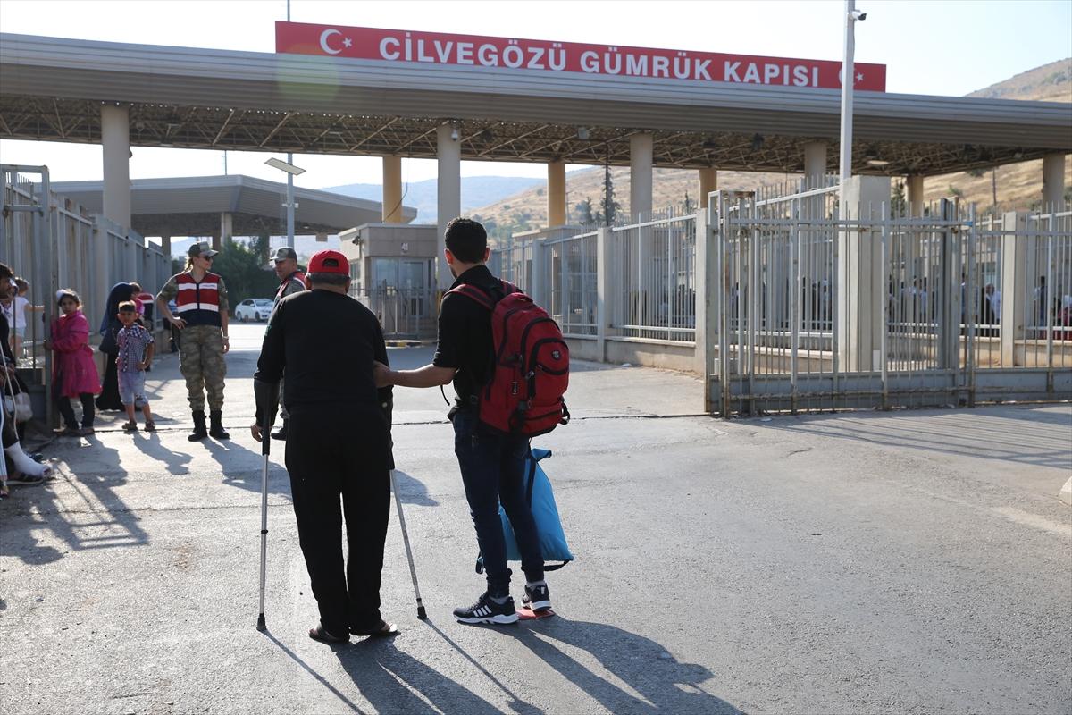 Suriyeliler tatil için ülkelerine dönüyor