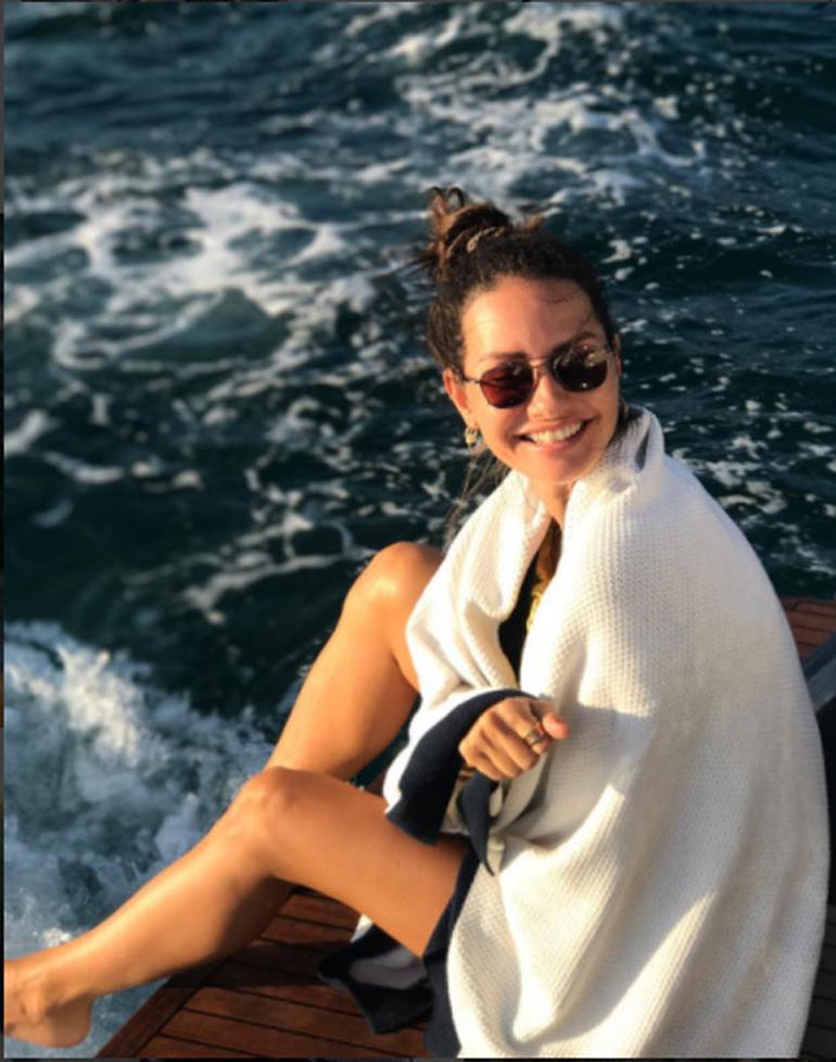 Yasemin Özilhan'ın romantik tatili