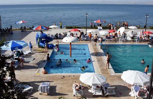 İranlı turistlerin gözdesi Van