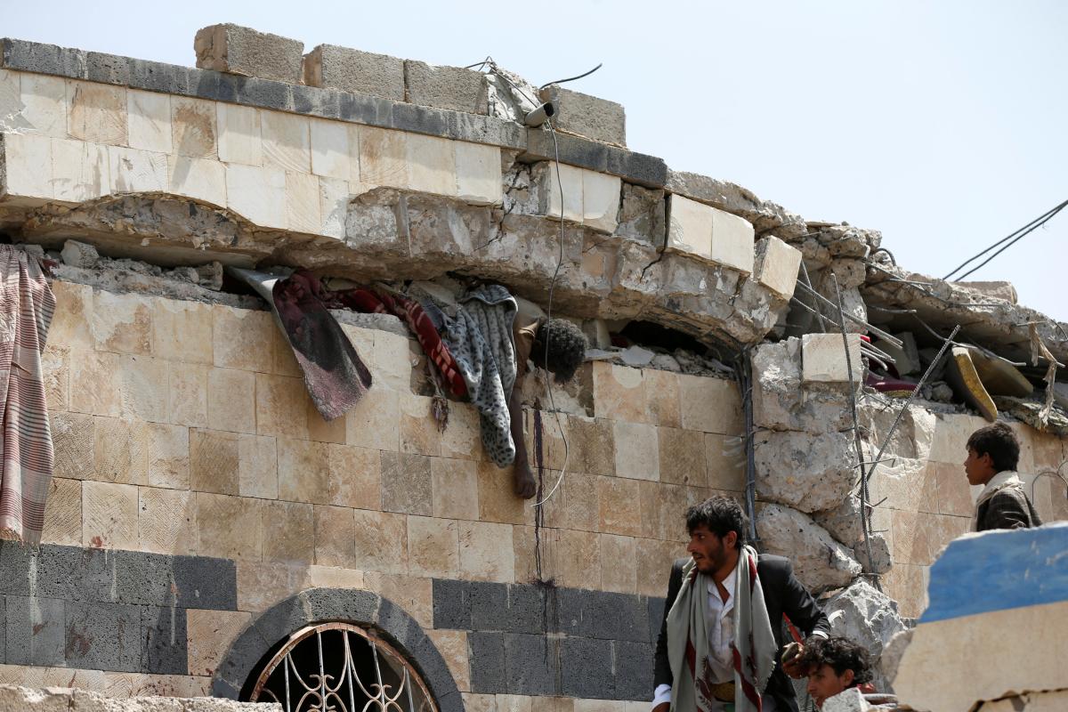 Suudi uçakları Yemen'i bombaladı: 41 ölü