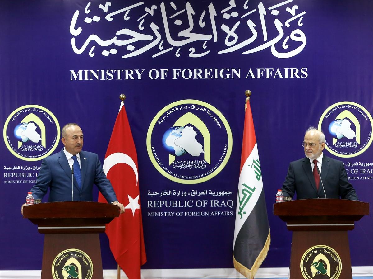 Bakan Çavuşoğlu'ndan Erbil'e referandum uyarısı