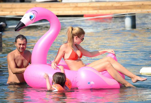 Serdar Ortaç'ın yeni tatil fotoğrafları