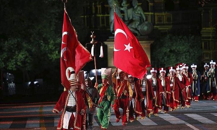 Moskova'da mehteran gösterisi