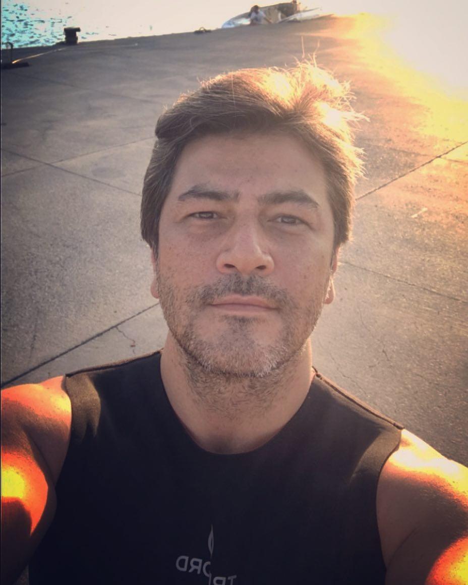 Vatan Şaşmaz kimdir