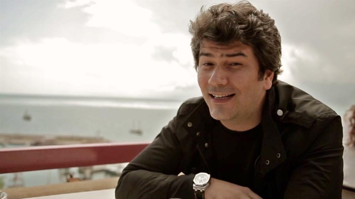 Vatan Şaşmaz kimdir