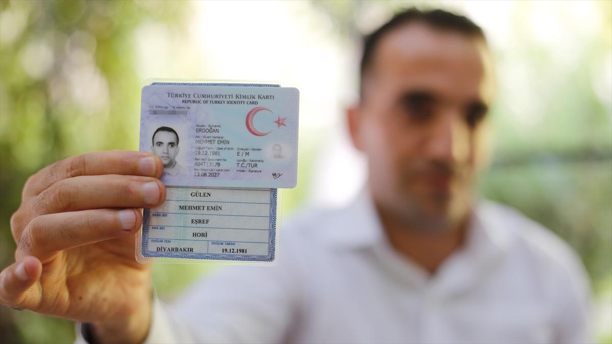 Şampiyon, 'Gülen' soyadını 'Erdoğan' olarak değiştirdi