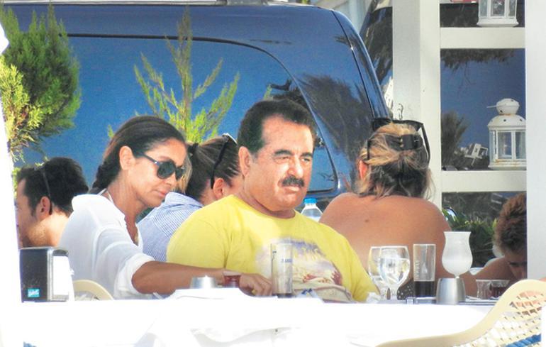 İdo Tatlıses yeni sevgilisiyle görüntülendi