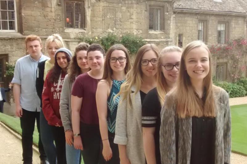 Oxford'dan ayrımcı tavsiye