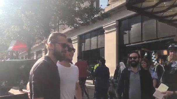 Londra'da Engin Altan Düzyatan kuyruğu