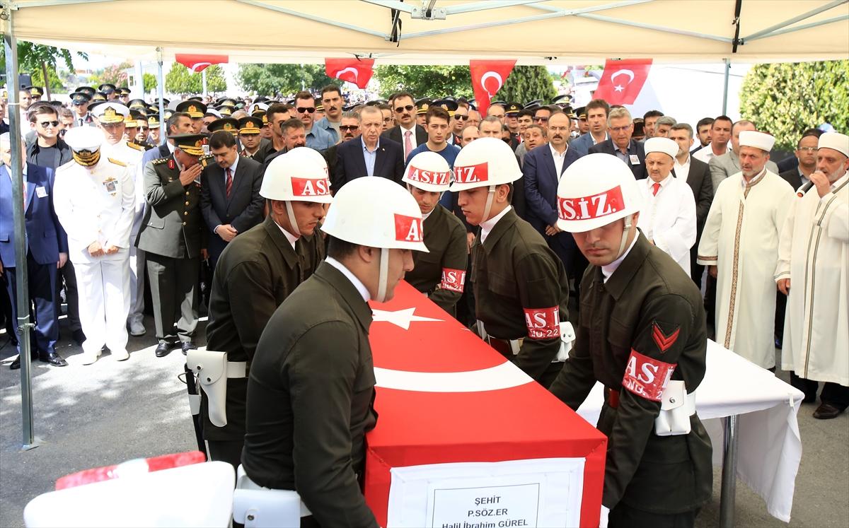 Şehit Piyade Er Gürel son yolculuğuna uğurlandı