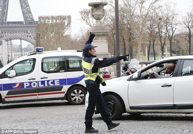Fransa'da hız kontrolleri şirketlere devredilecek