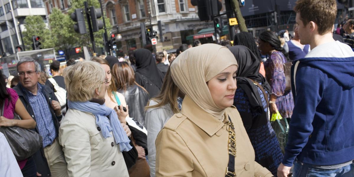 İngiltere'de Müslümanların önleri kapatılıyor