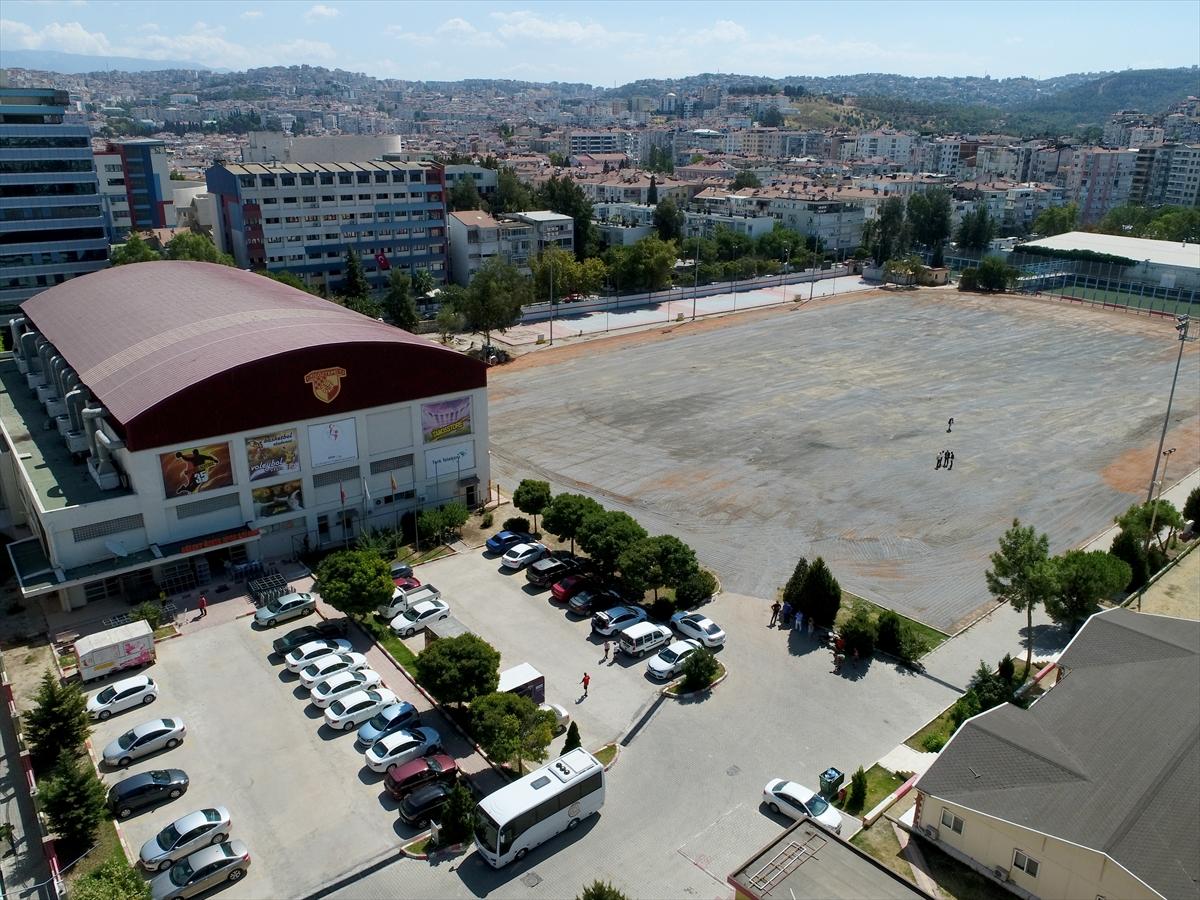 İzmir 3 yeni stada kavuşacak