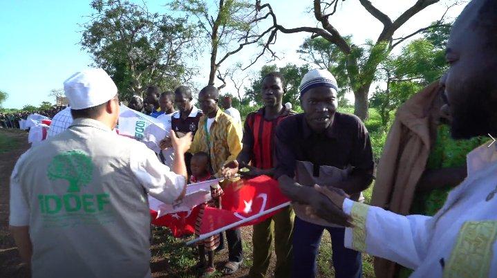 İDDEF 30 bine yakın hisseyi ihtiyaç sahibine ulaştırdı