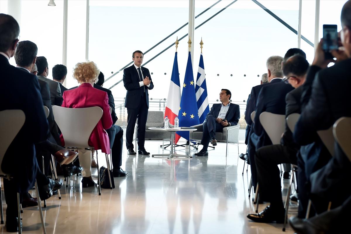 Atina'daki Macron- Çipras görüşmesi