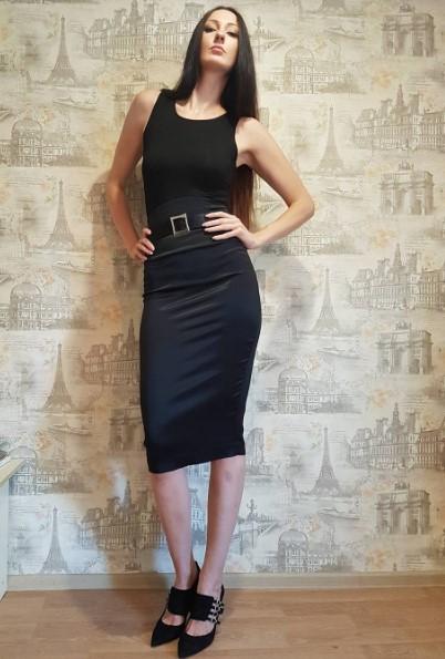 Dünyanın en uzun bacaklı modeli