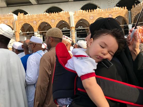 Çocuklar kutsal topraklara neşe kattı