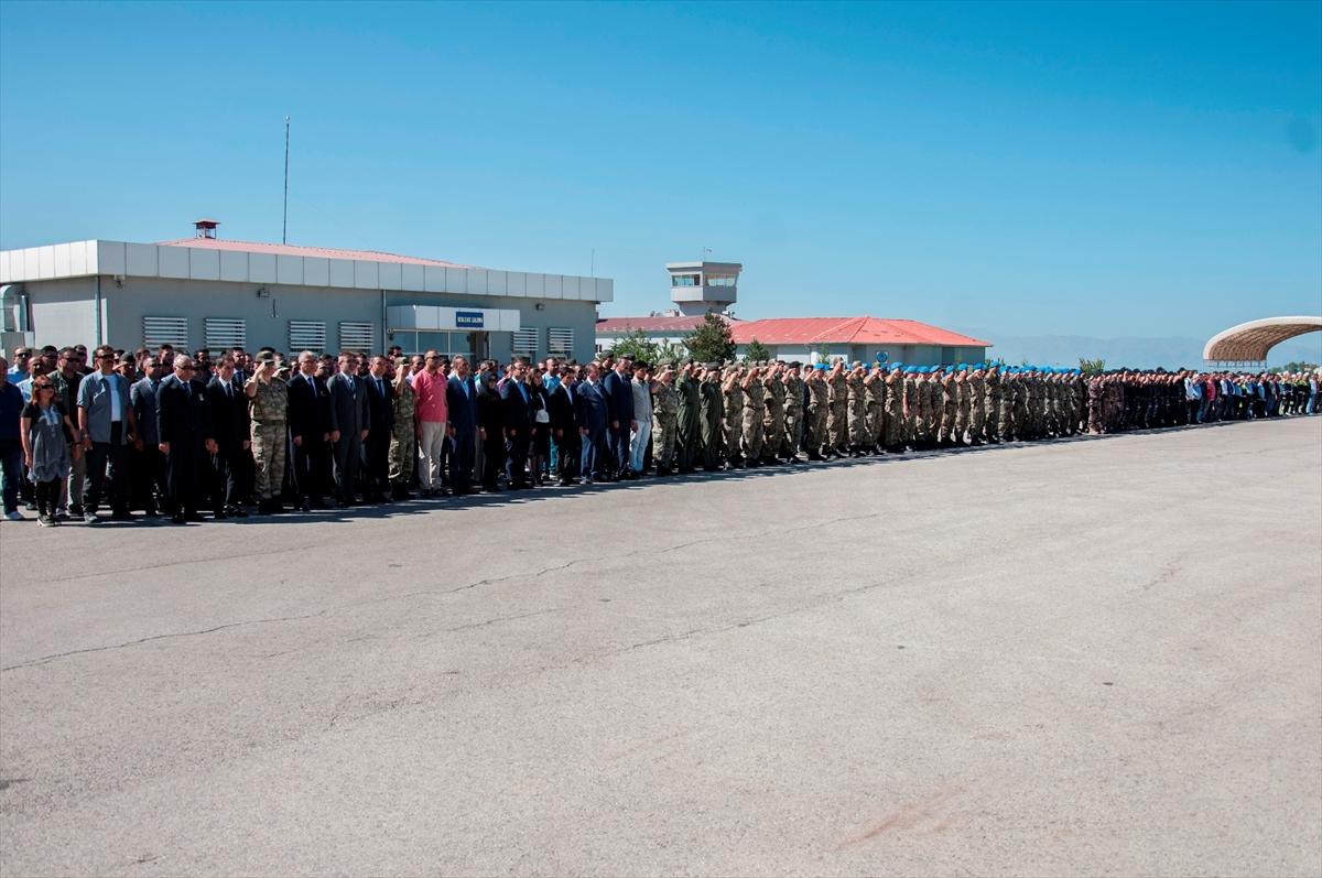 Van'da şehit polis için tören düzenlendi