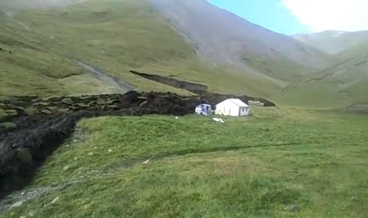 Çin'de ilginç toprak kayması