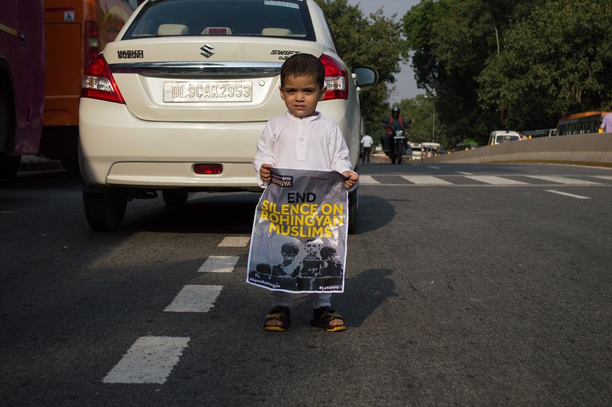 Hindistan'da Myanmar protestosu