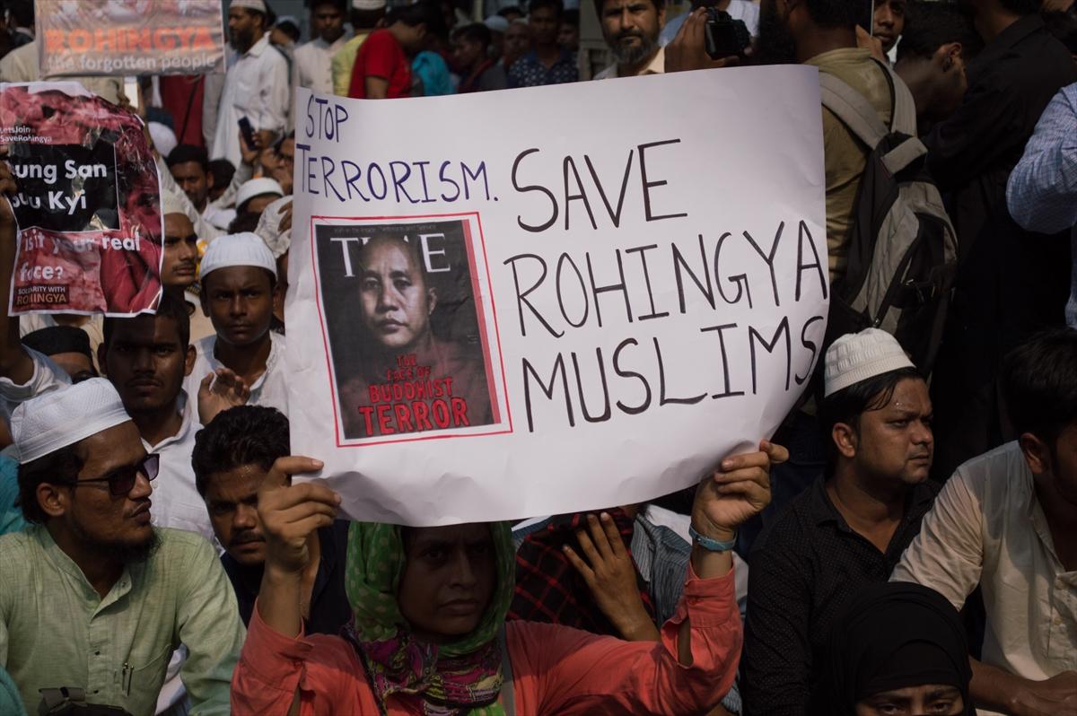 Hindistan'da Myanmar protestosu