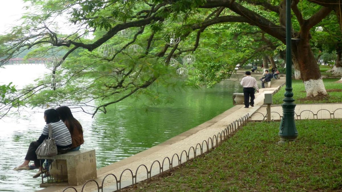 Burcu Esmersoy'dan cesur poz