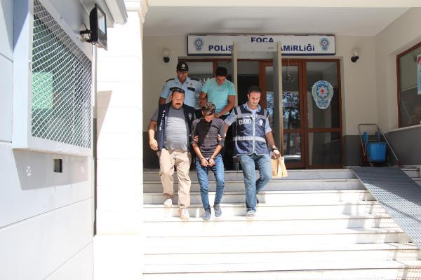 İzmir'de FETÖ yalanıyla dolandıranlar tutuklandı