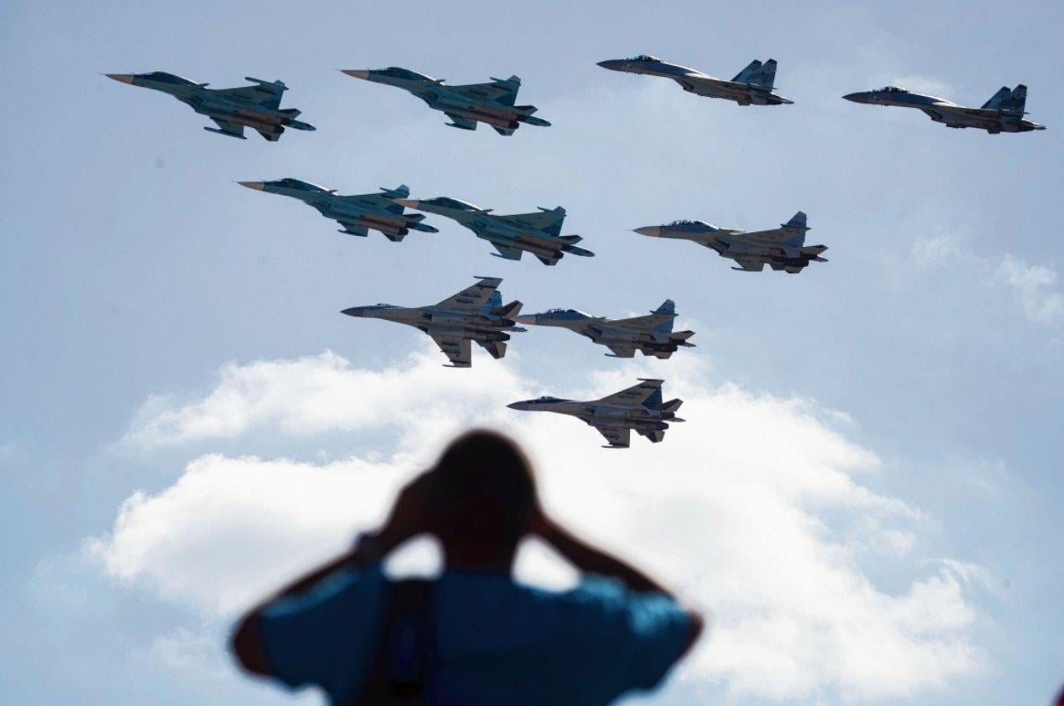 Rusya'nın dev askeri tatbikatı başladı