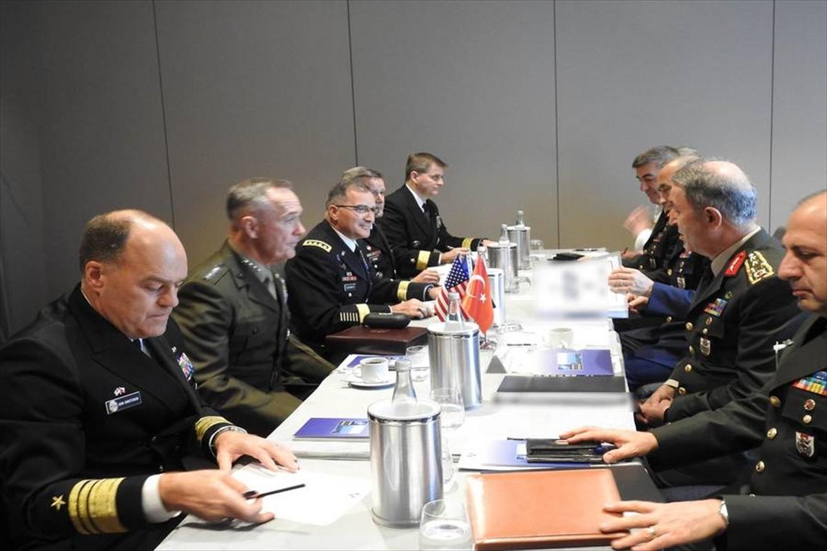 Hulusi Akar'ın ABD Genelkurmay Başkanı'yla diyaloğu