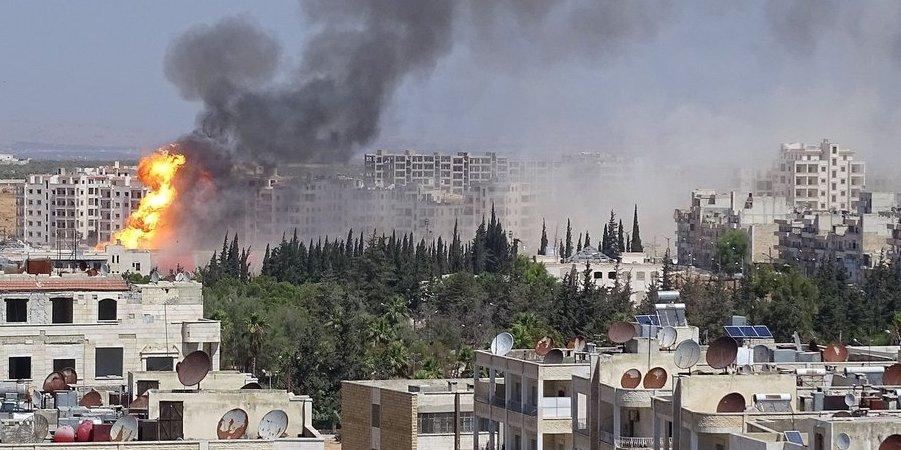 İdlib'e şiddetli hava saldırıları sürüyor