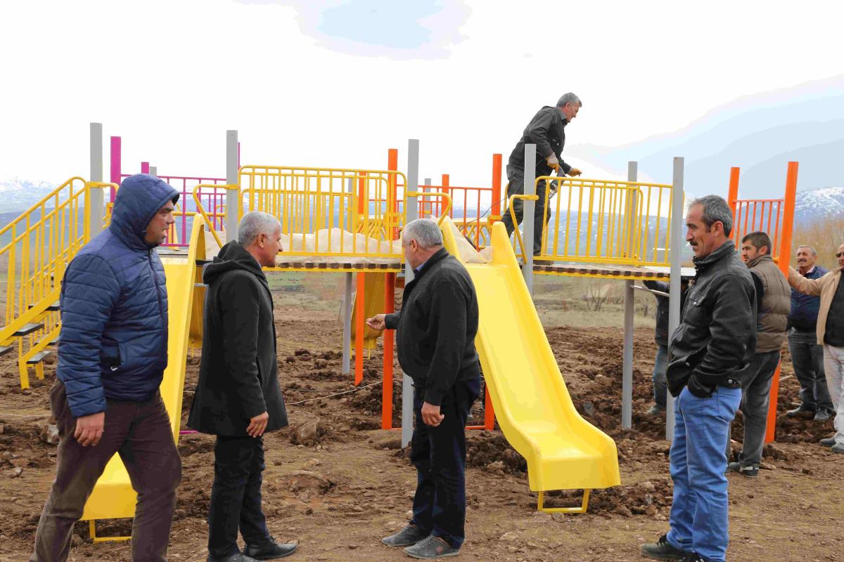 Terörden temizlenen Varto'da belediye çalışıyor