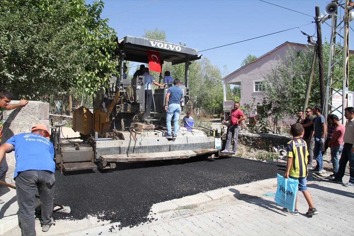 Terörden temizlenen Varto'da belediye çalışıyor