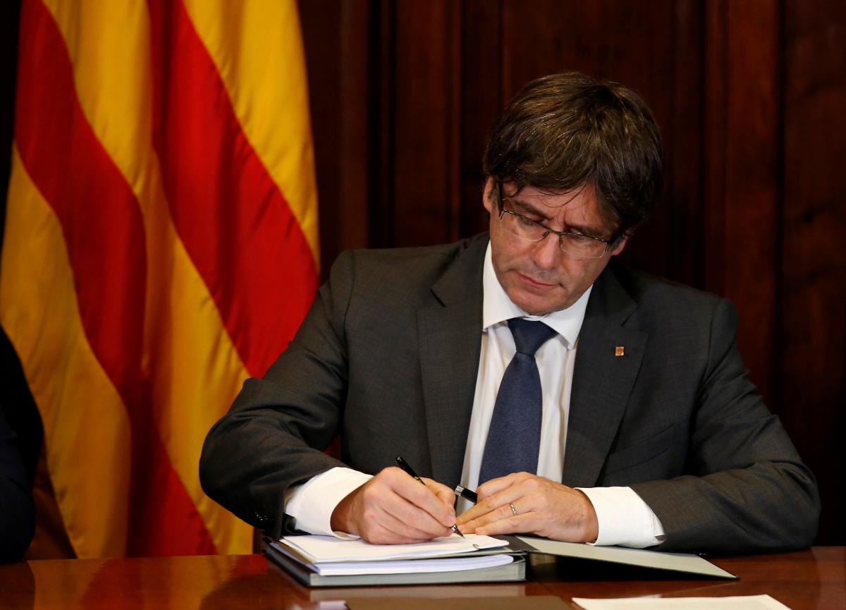 İspanyol polisi Katalan hükümet binasına baskın yaptı