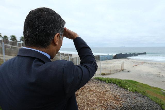 California Başsavcısından Trump yönetimine dava