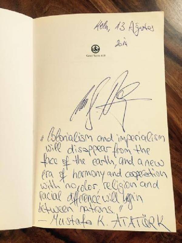 Che Guevara'nın kızına hediye Atatürk Devrimi kitabı