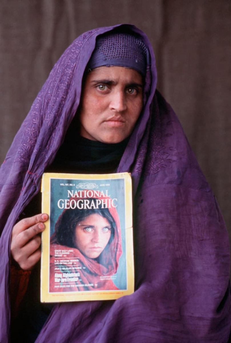 Sharbat Gula kimdir