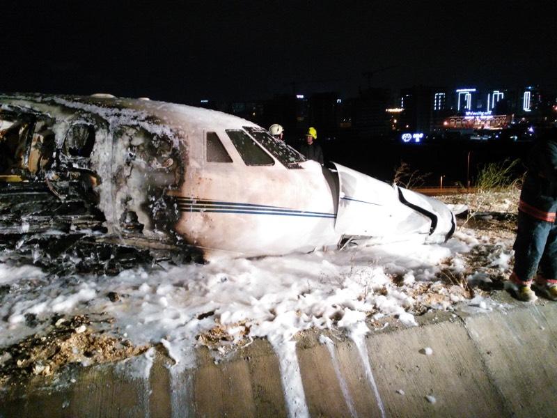 Atatürk Havalimanı'nda uçak kazası
