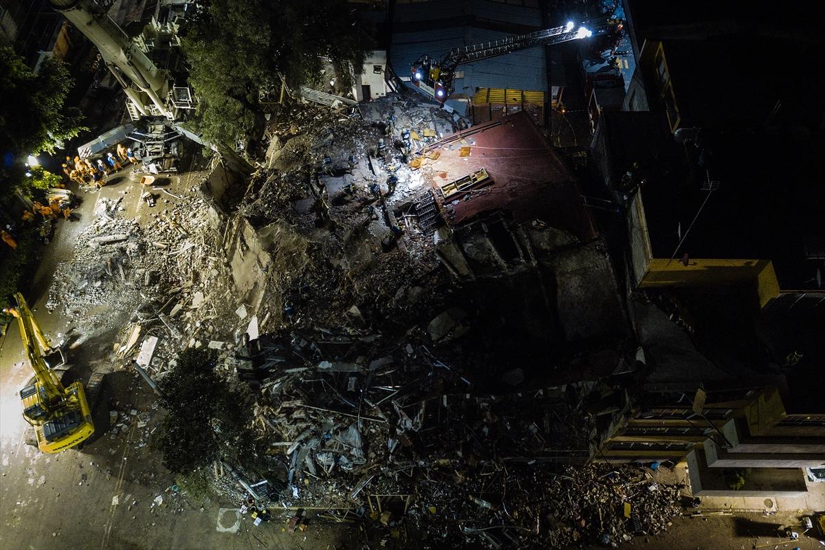 Meksika'da 1 kişi daha enkazdan canlı kurtarıldı