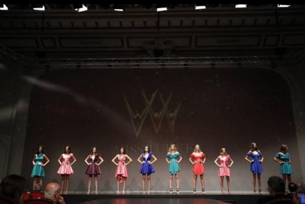 Miss Turkey 2017'nin birincisi Itır Esen oldu