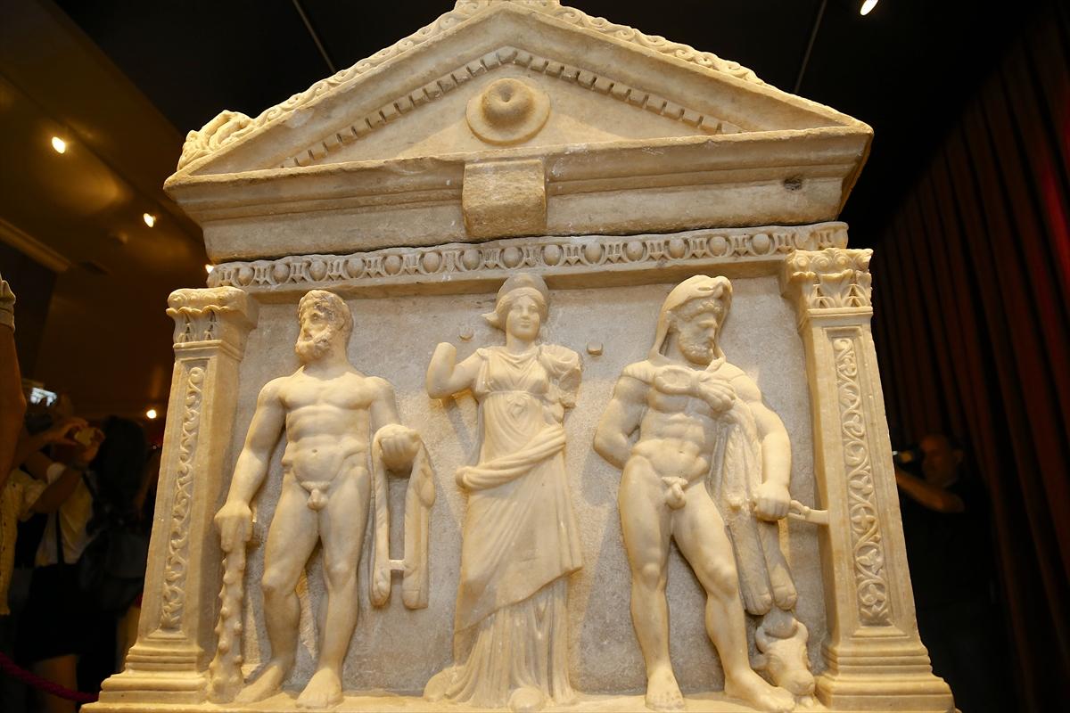 Herakles Lahdi, ziyarete açıldı