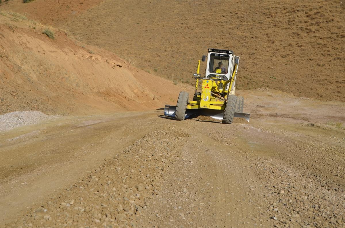Hakkari'de köylerin çehresi değişiyor