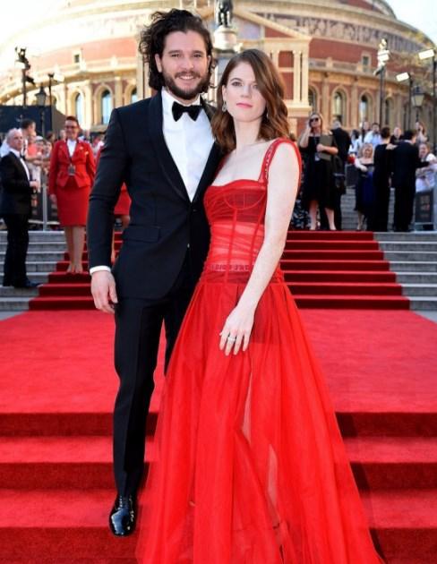 Jon Snow, Ygritte ile nişanlandı