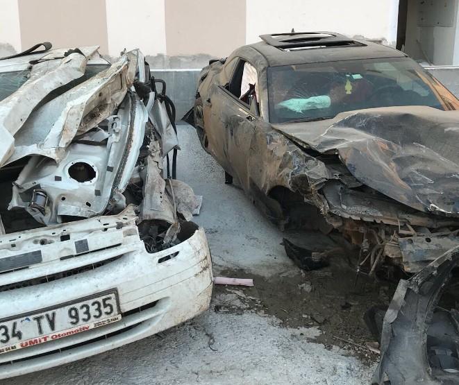 Emrah Serbes yaptığı kazayı itiraf etti