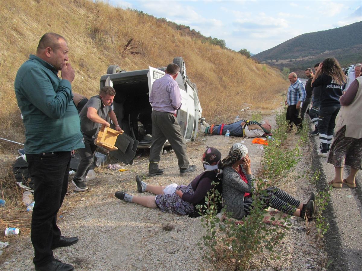 Tokat'ta araç devrildi