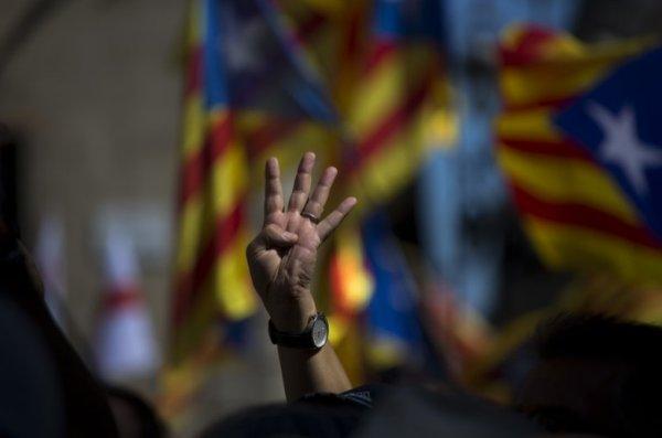 Katalanlardan Rabia benzeri hareket