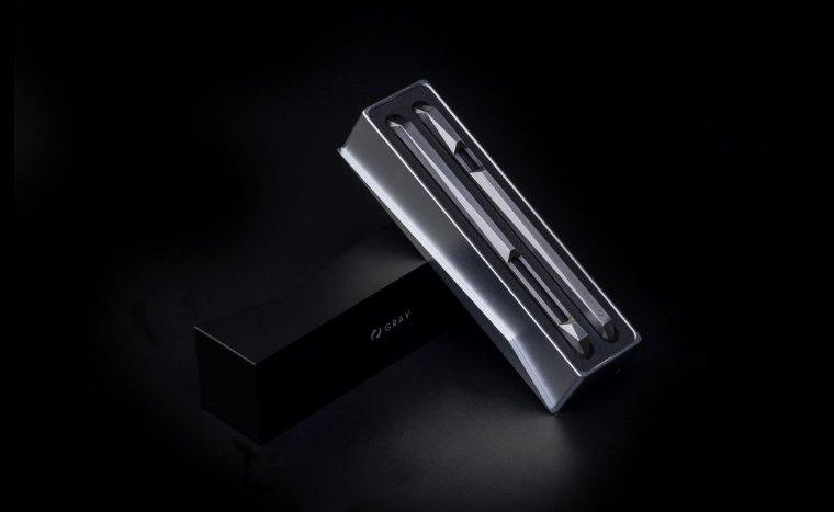 Dünya'nın en pahalı iPhone X kılıfı üretildi