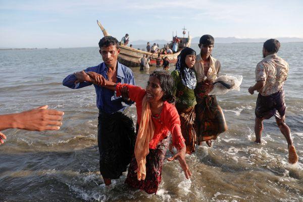 Bangladeş Arakanlı Müslümanları geri gönderecek
